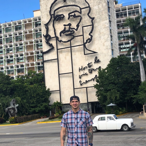 Meet your Posher, Javier - Picture 1 of 1